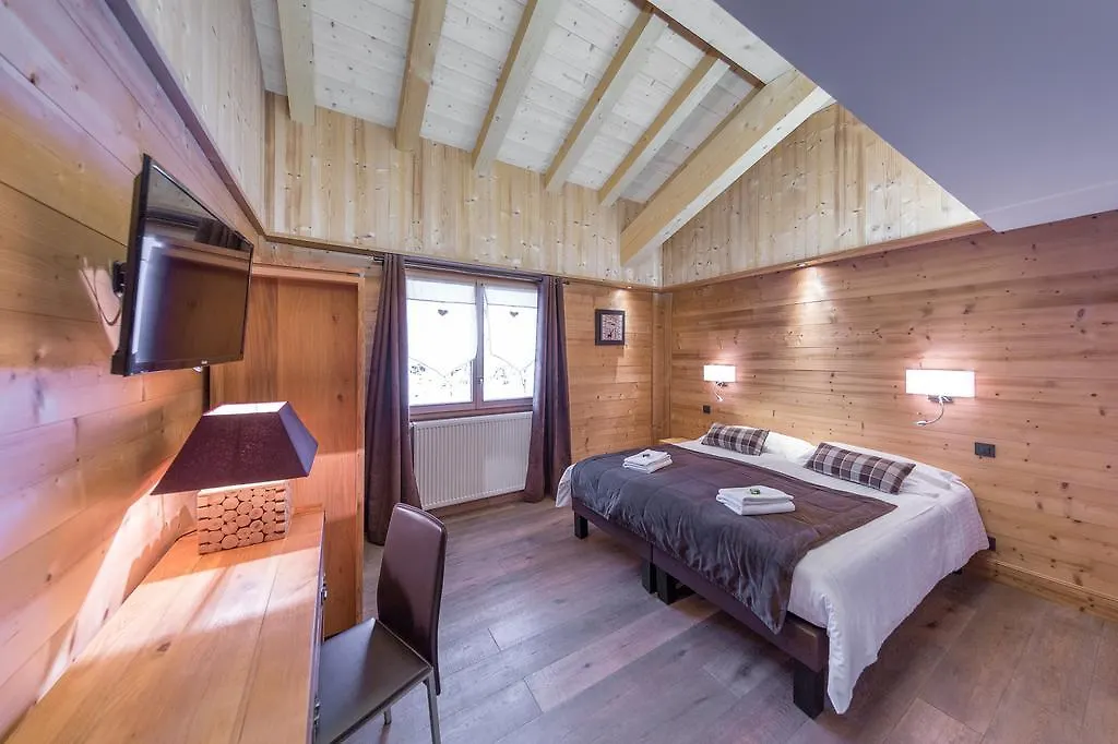 Logis Hotel Gai Soleil Samoens